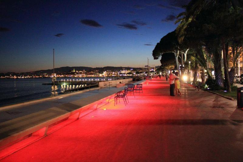 Romantic And New Apartment In The Famous Rue Meynadier In The Supercentre Of Cannes Ngoại thất bức ảnh